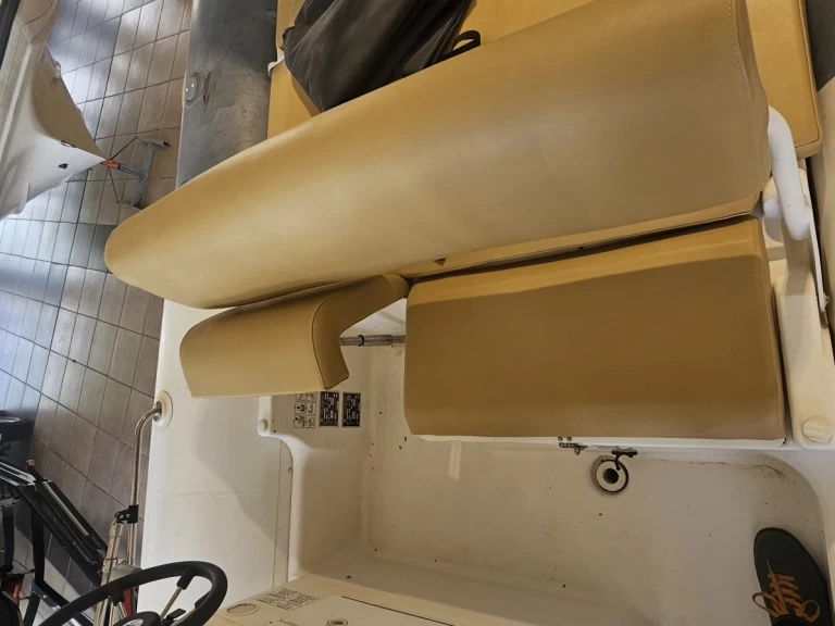 RIB to hire Biscarrosse at the best price