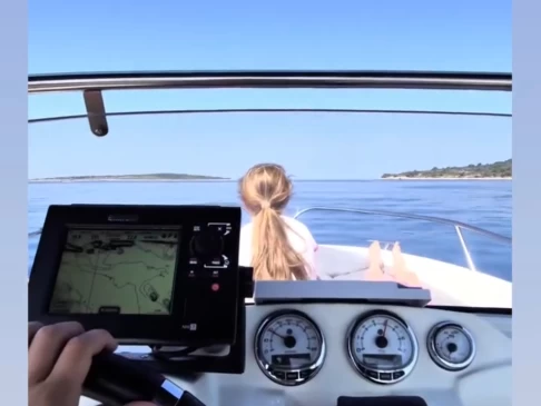 Motorboat hire in Poljica - AM Yacht Prince 570 Open