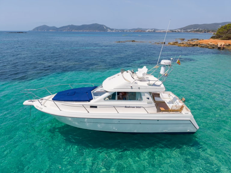 Charter a Rodman Rodman 900 in Santa Eulària des Riu on Samboat