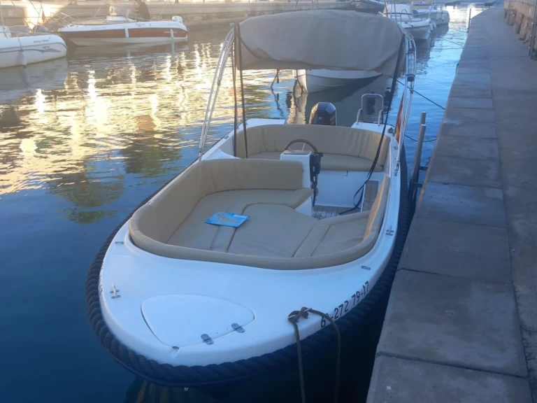 Hire a Marion 500 classic Palma de Mallorca