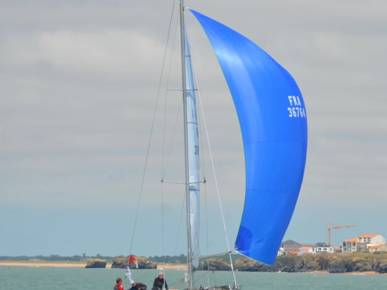 Bénéteau First 31.7 charter bareboat or skippered in  Saint-Gilles-Croix-de-Vie