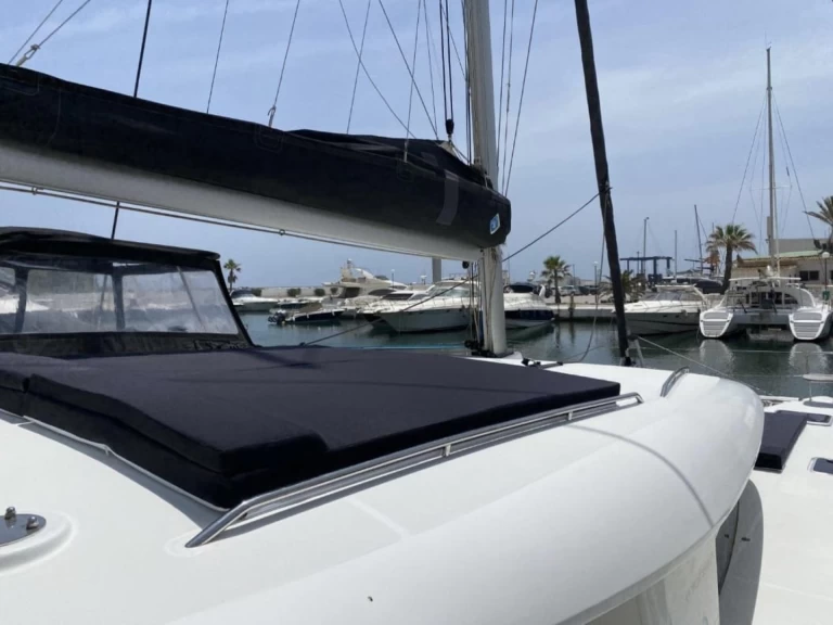 Catamaran to hire Santa Eulària des Riu at the best price