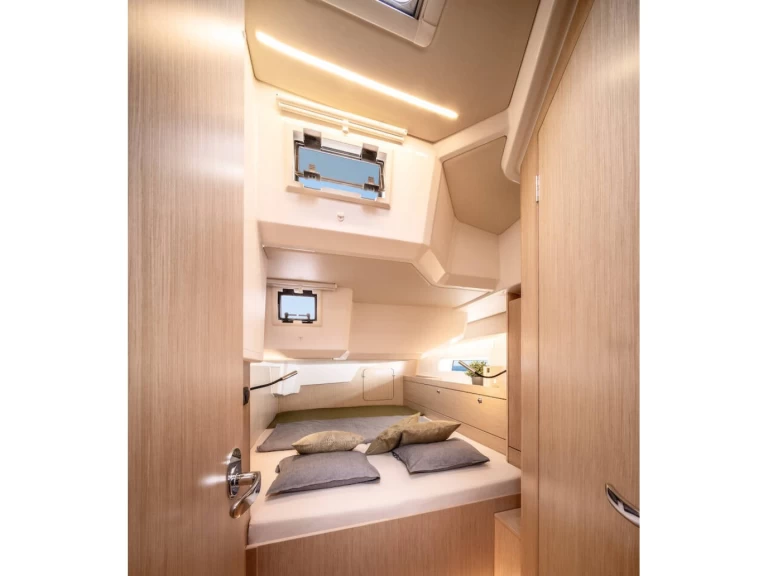 Sailboat hire in Marmaris - Bavaria Cruiser 46