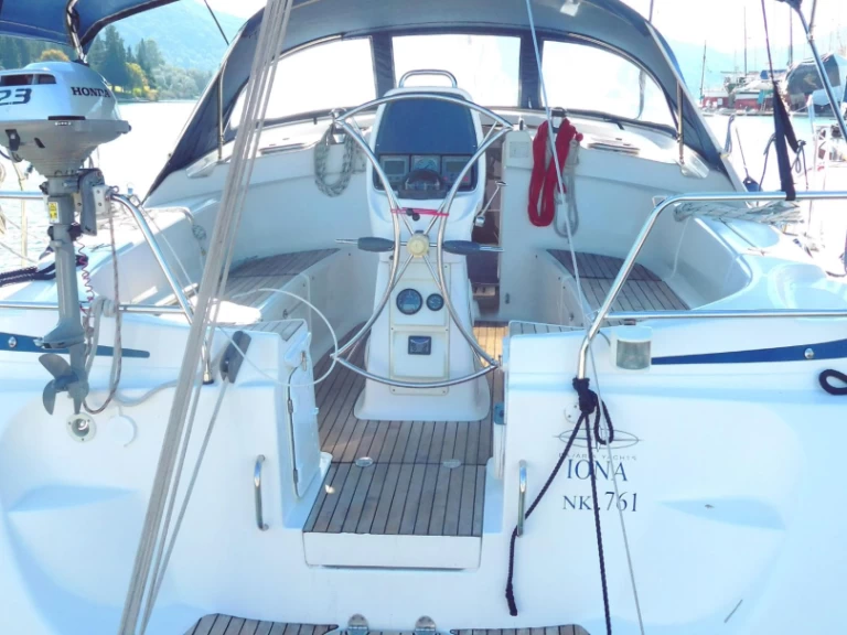 Bavaria Bavaria Cruiser 39 charter bareboat or skippered in  Vlycho