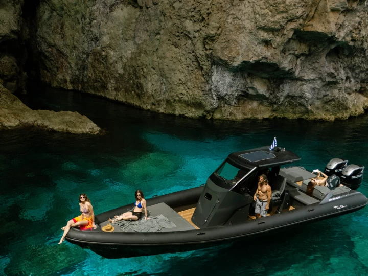 Yacht charter Sifnos - Ribco SF-36X on SamBoat