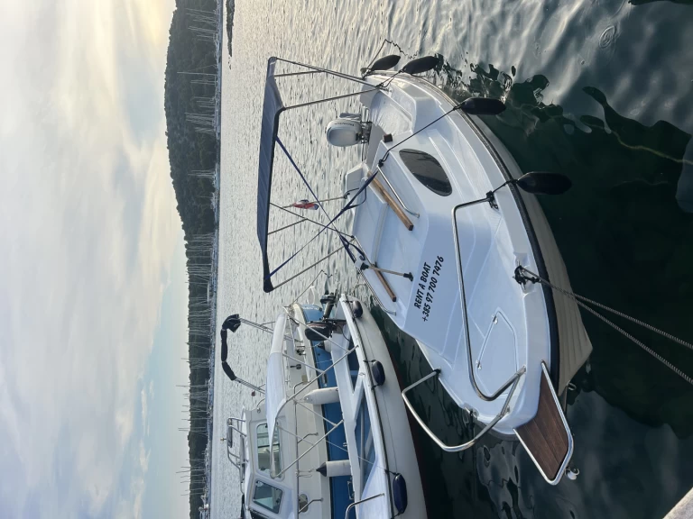 Motorboat to hire Rogoznica at the best price