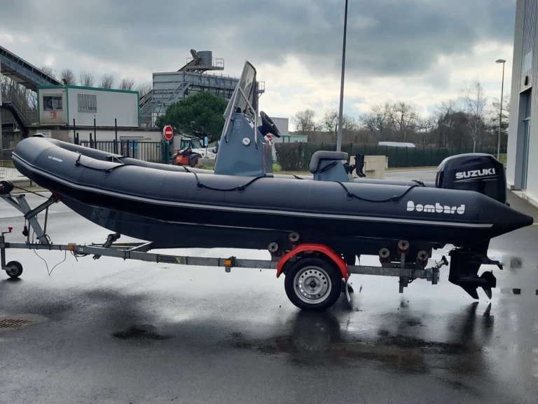 Hire RIB with or without skipper Bombard Les Sables-d'Olonne
