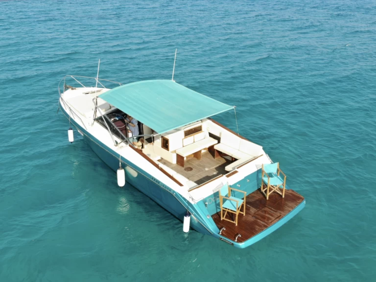 Hire a Glastron Riviera IV Mahón