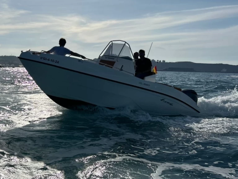 Yacht hire Gijón cheap CL620