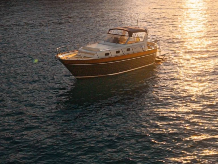 Hire Motorboat with or without skipper Apreamare Monopoli