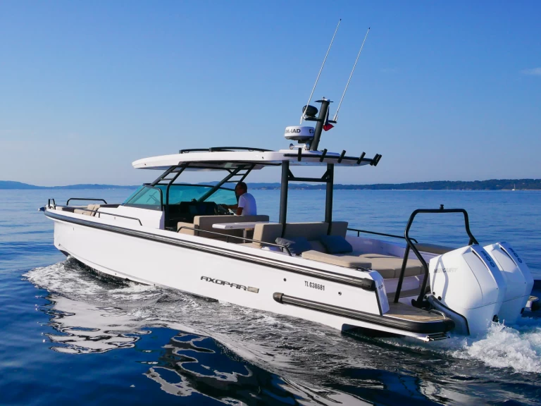 Motorboat hire in Port du Lavandou - Axopar Axopar 37 Sun-Top