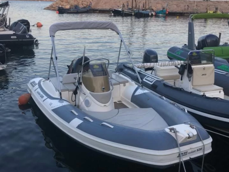 Hire RIB Arimar with a boat licence