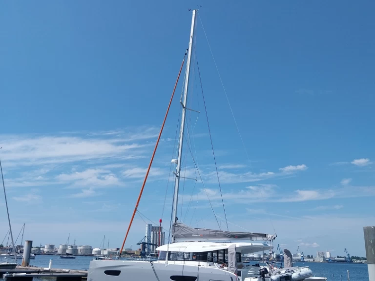 Catamaran hire in Locmiquélic - Excess Excess 14