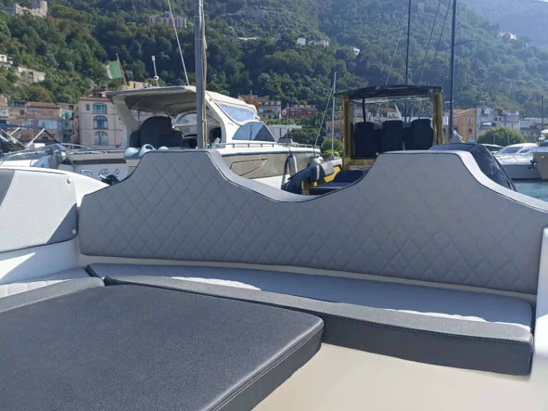 Yacht hire Castellammare di Stabia cheap Italmar Cabin 24