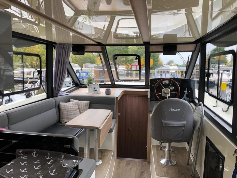 Canal boat to hire Rheinsberg at the best price