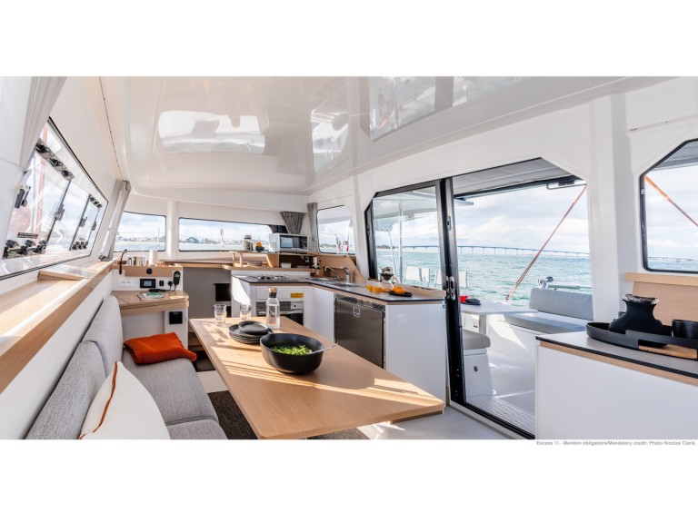 Catamaran to hire Lygia at the best price