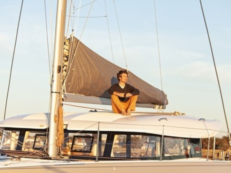 Catamaran to hire Phuket (City) at the best price