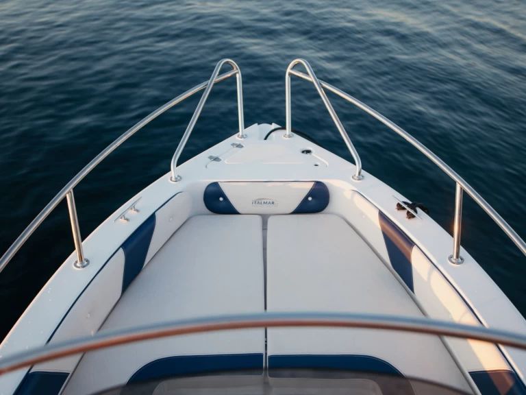 Yacht charter Šibenik - Italmar Italmar Open 16,50 on SamBoat