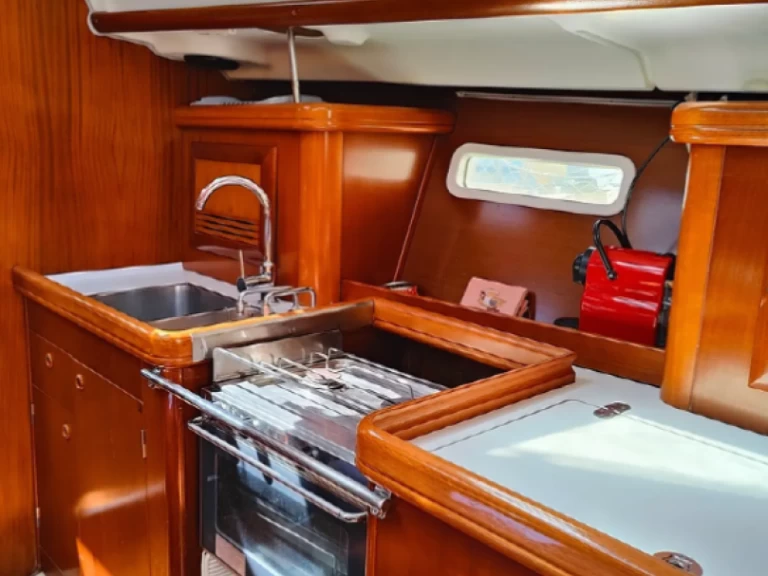 Bénéteau Oceanis 393 Clipper charter bareboat or skippered in  Kallithea