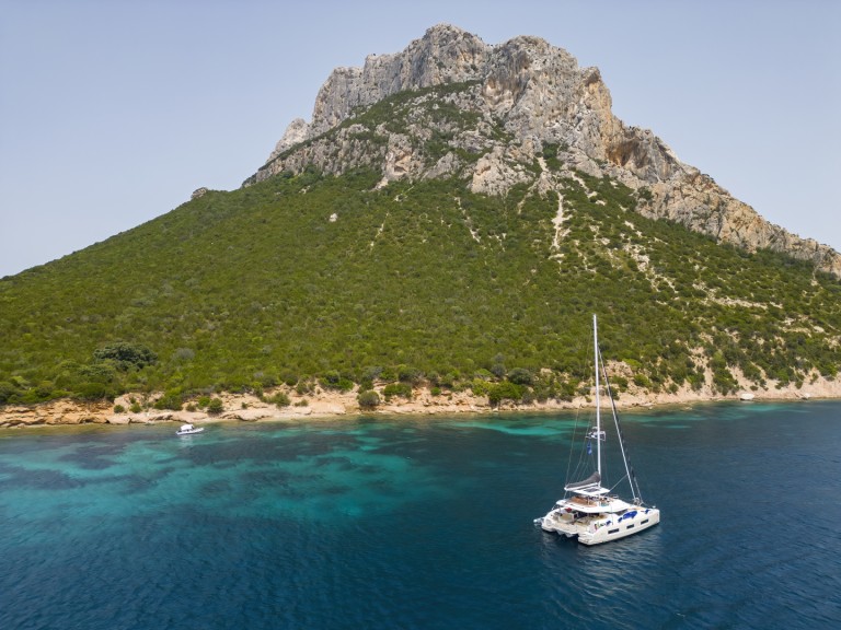 Yacht hire Capo d'Orlando cheap Lagoon 55