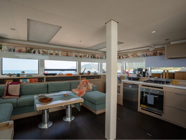 Charter a Lagoon Lagoon 55 in Capo d'Orlando on Samboat