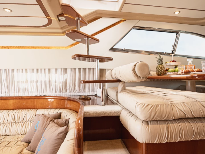 Hire Motorboat with or without skipper Ferretti Glyfada