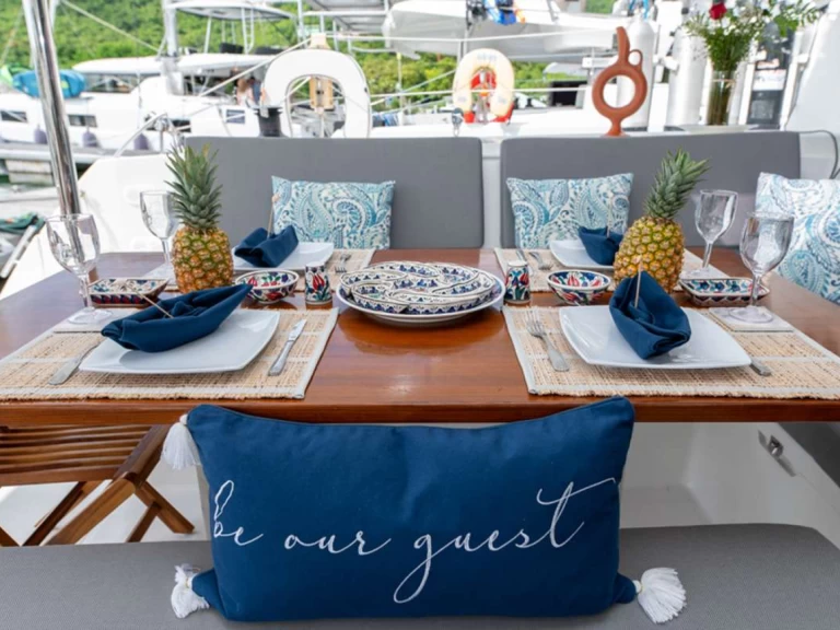 Hire Luxury Yacht with or without skipper Fountaine Pajot British Virgin Islands (BVI)