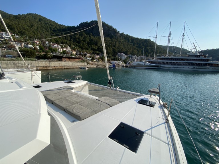 Catamaran hire in Fethiye - Fountaine Pajot Astrea 42