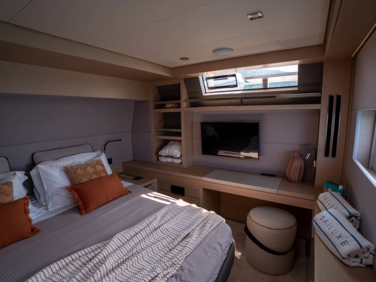 Hire a Lagoon Lagoon 55 Capo d'Orlando