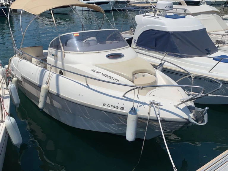 Motorboat to hire Puerto Villajoyosa at the best price