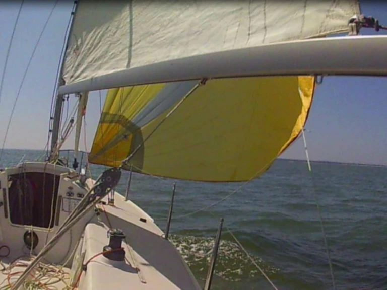 Hire a J Composites J80 Pornic