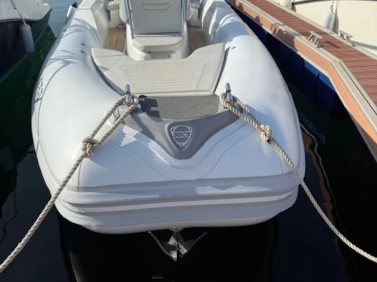 Hire RIB Sacs with a boat licence