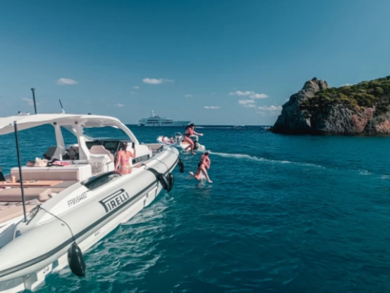 RIB to hire Naples at the best price