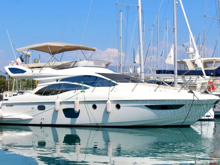 Azimut Azimut 47 Fly charter bareboat or skippered in  Antibes