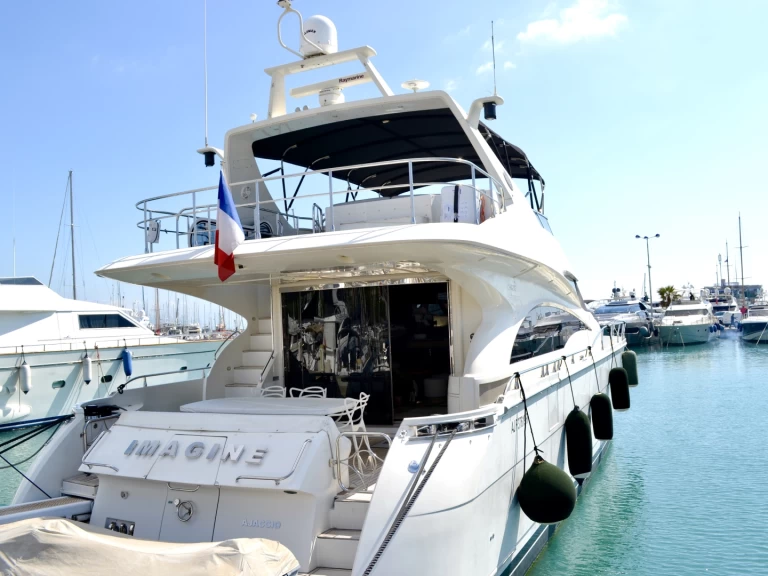 Hire Luxury Yacht with or without skipper Marquis Antibes