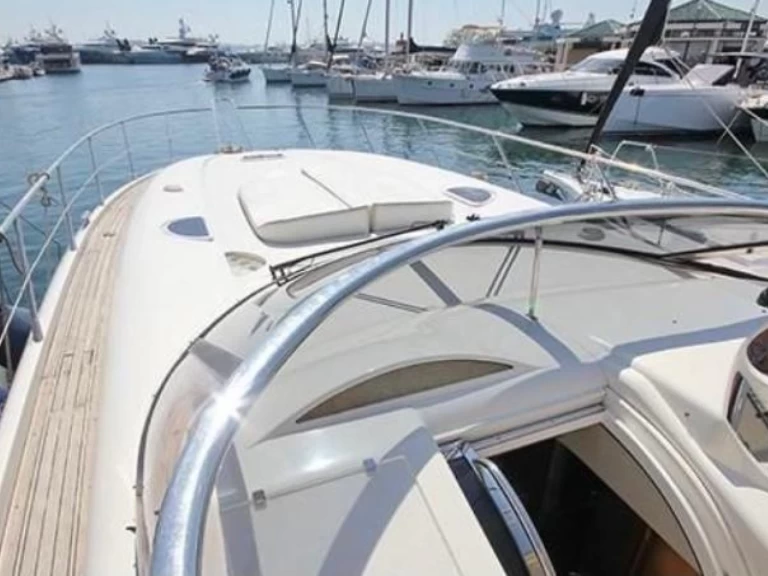 Hire a Sunseeker Predator 56 Golfe-Juan
