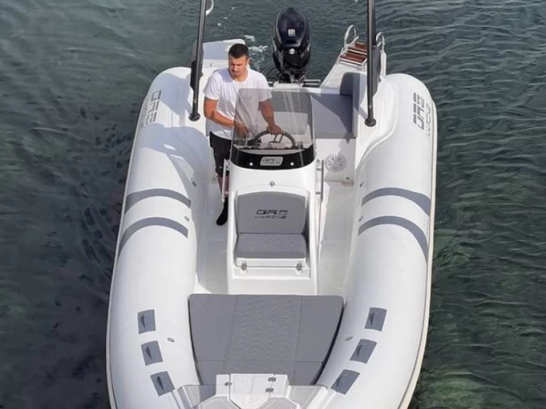 RIB hire in Fornells - Oromarine Oromarine S-65