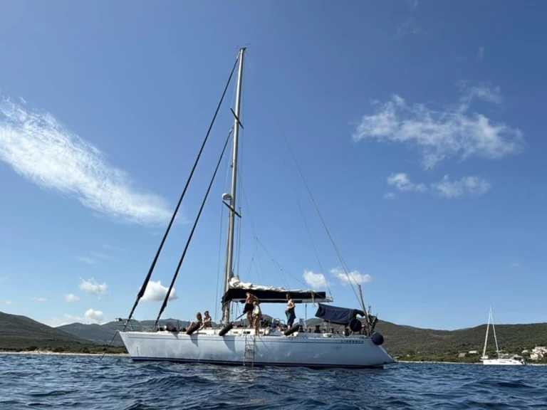 Yacht hire La Spezia cheap CANADOS 44