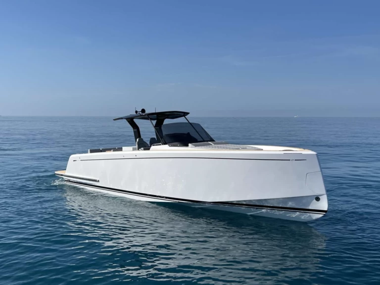 Pardo Yachts Pardo 38 charter bareboat or skippered in  Beaulieu-sur-Mer