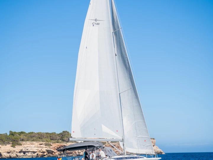 Yacht charter Cala d'Or - Bavaria Bavaria C46 on SamBoat