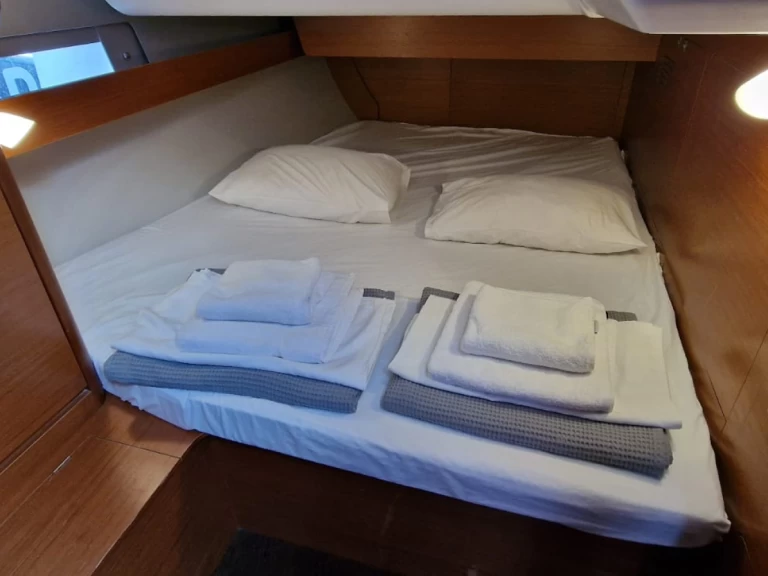 Yacht hire Alimos cheap Dufour 460 Grand Large