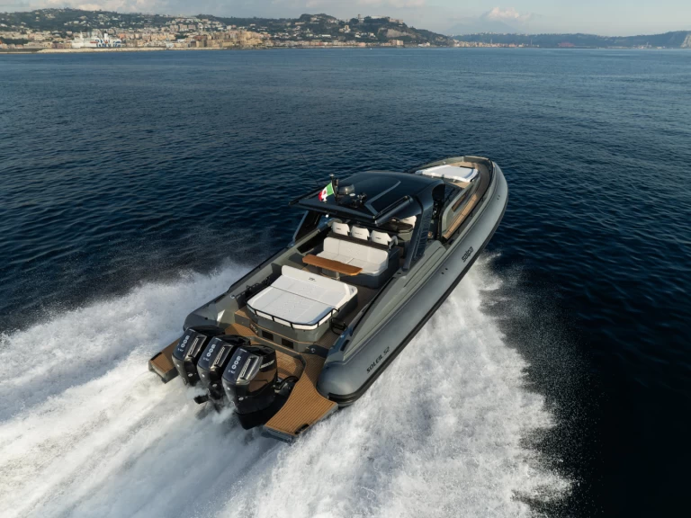 Motorboat hire in Porto Badino - Salpa Salpa Soleil 52