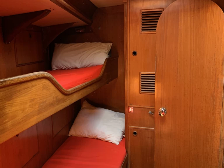 Hire a S&S/Nuator Swan Swan 57 Marseille