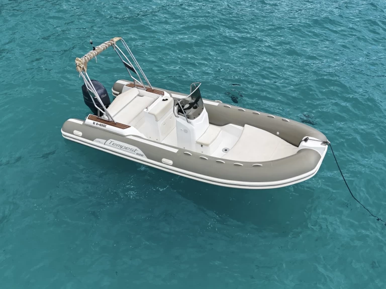 Charter a Capelli Tempest 626 Limited in Saint-Florent on Samboat