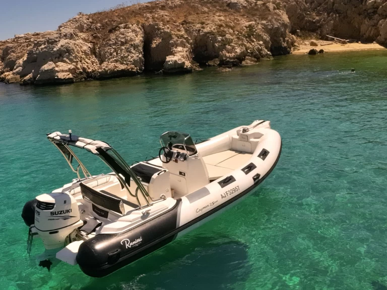Hire RIB with or without skipper Ranieri Marseille