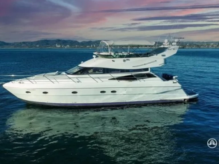 Yacht hire Marina Del Rey cheap 560