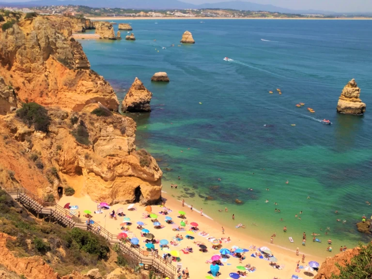 Charter a YAMARIN 63 BOWRIDER in Marina de Lagos on Samboat