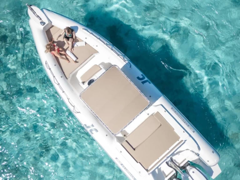 RIB hire in La Maddalena - Joker Boat Clubman 30