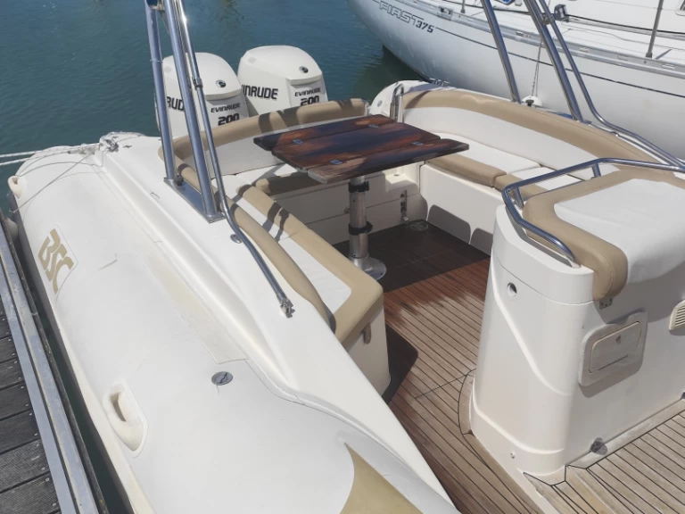 RIB to hire La Rochelle at the best price