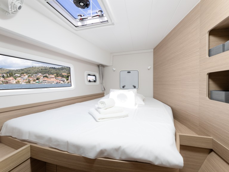 Catamaran hire in Rogoznica - Lagoon Lagoon 42 Millenium